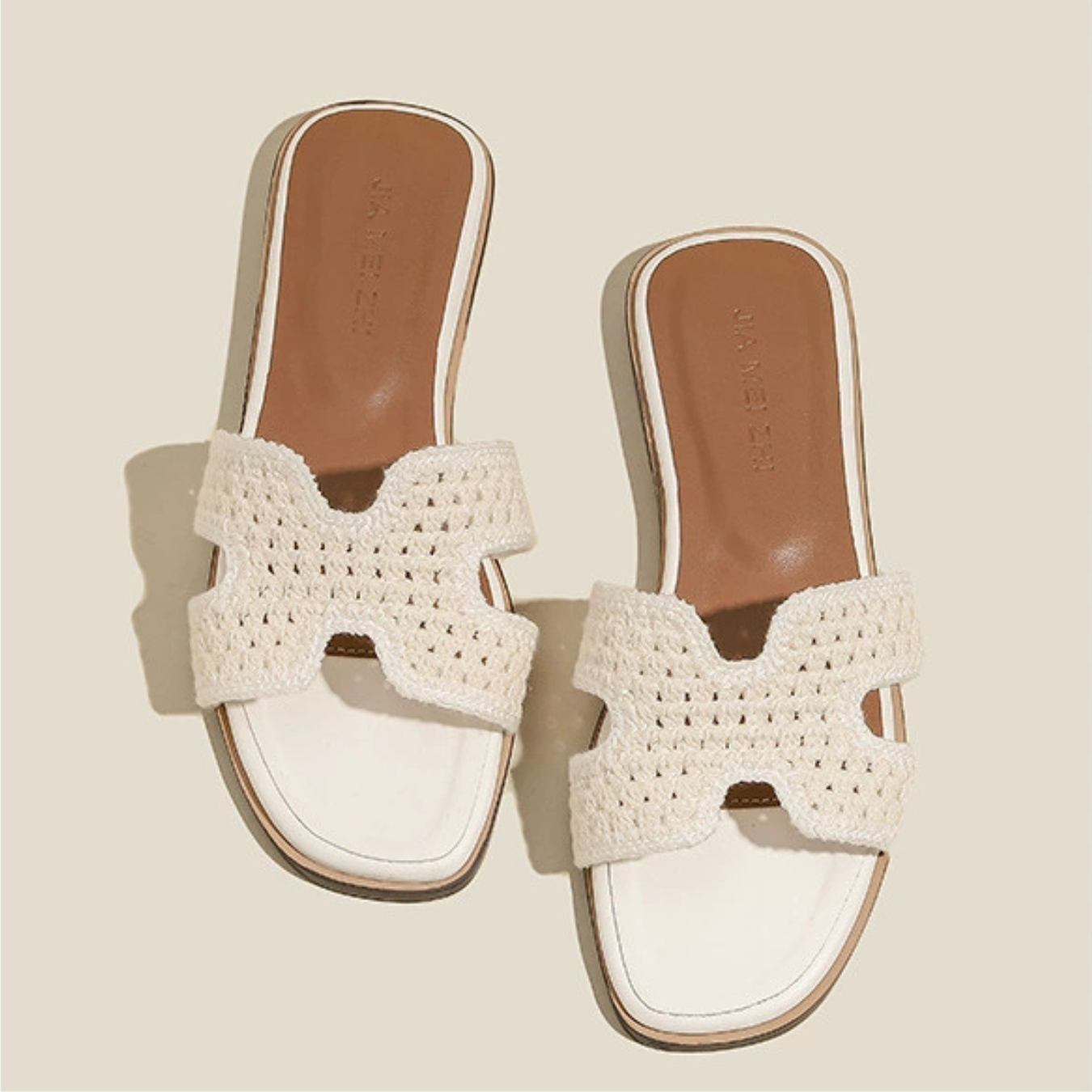 ÉLISE RAPHIA | STYLISH SANDALS