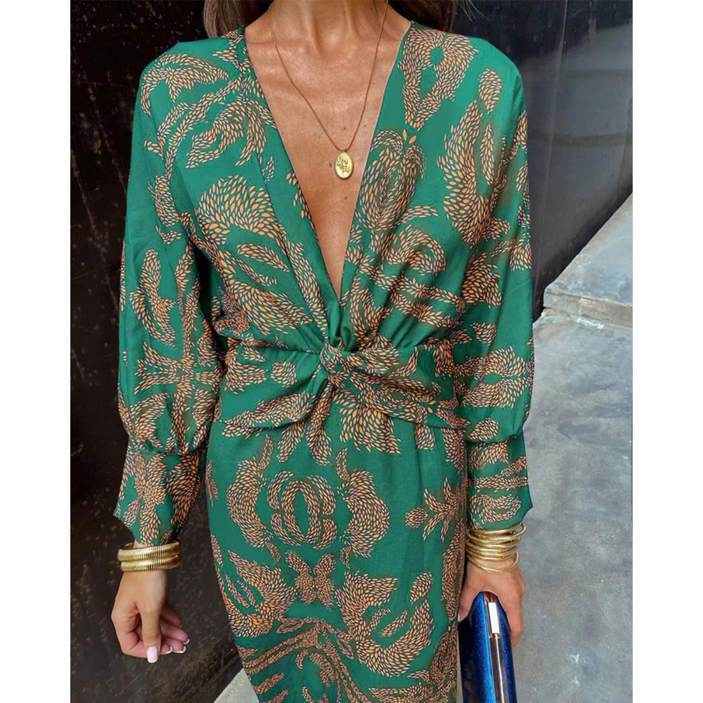Élise Suknelė – Boho Stiliaus Elegancija su Išryškintu Siluetu
