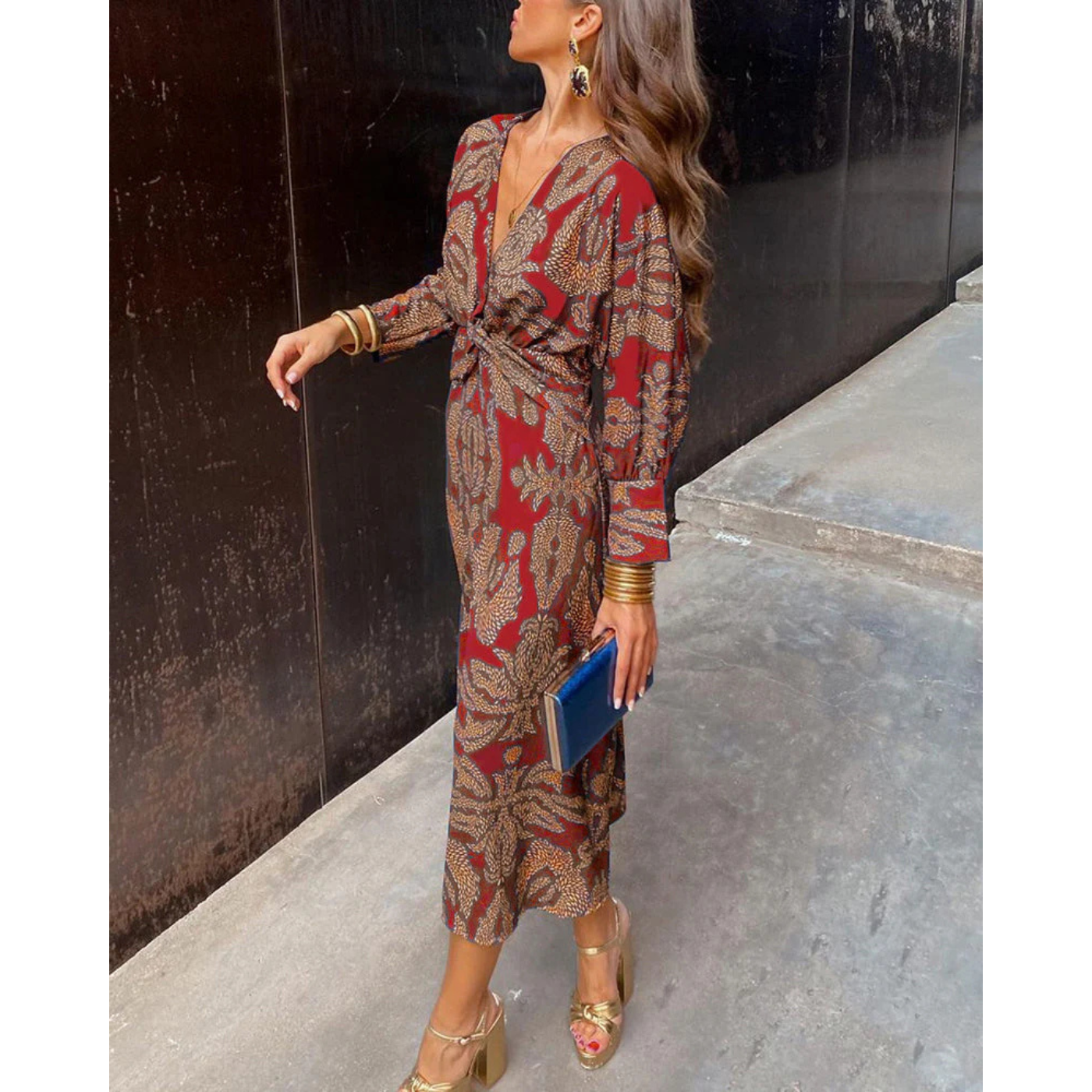 Élise Suknelė – Boho Stiliaus Elegancija su Išryškintu Siluetu