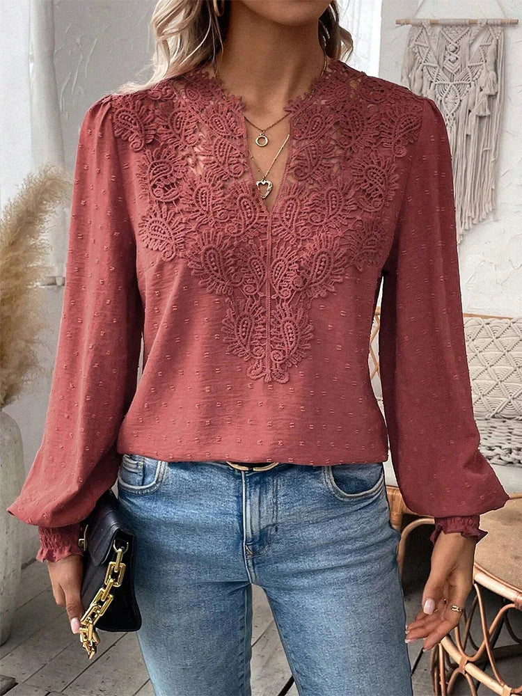 Charlene | Išskirtinė bliuska su elegantiškais akcentais