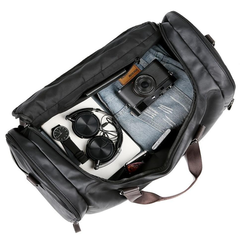 Everett | Kelioninis Krepšys" can be rewritten as "Everett | Travel Bag.