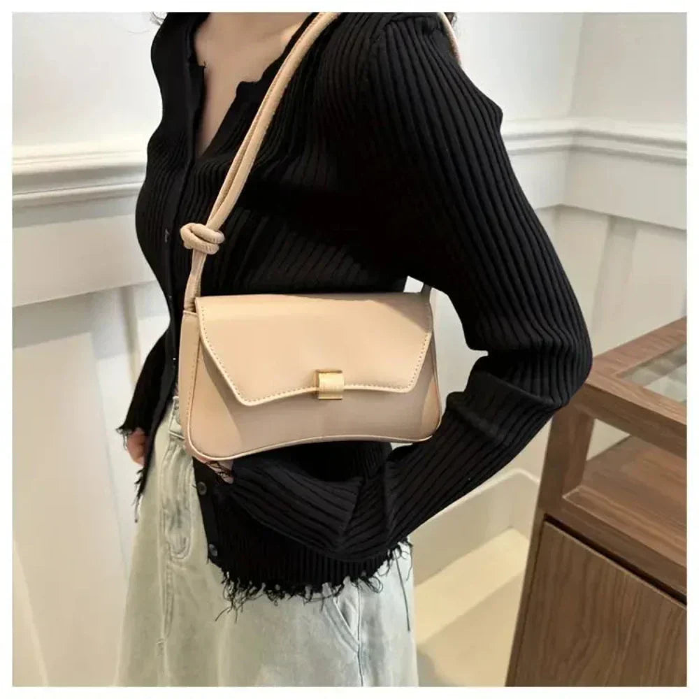 Daphne | Vintage-Inspired Handbag