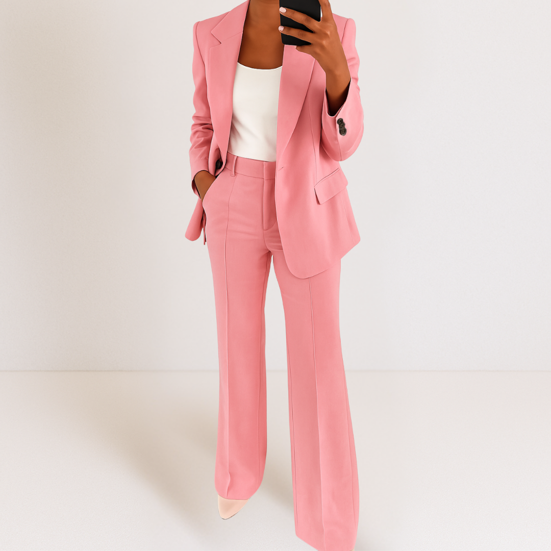 Melanie - Stylish Outfit