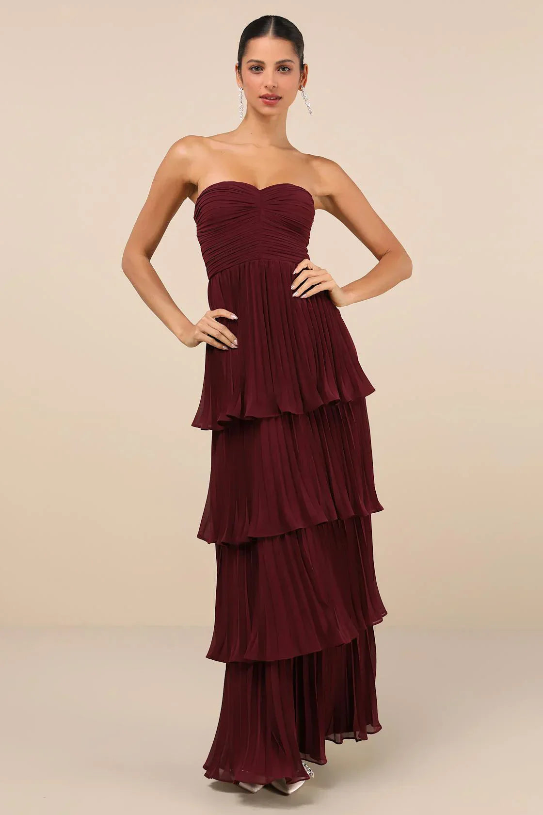 Violetinė Simfonija Suknelė" can be rewritten as "Violet Symphony Dress.