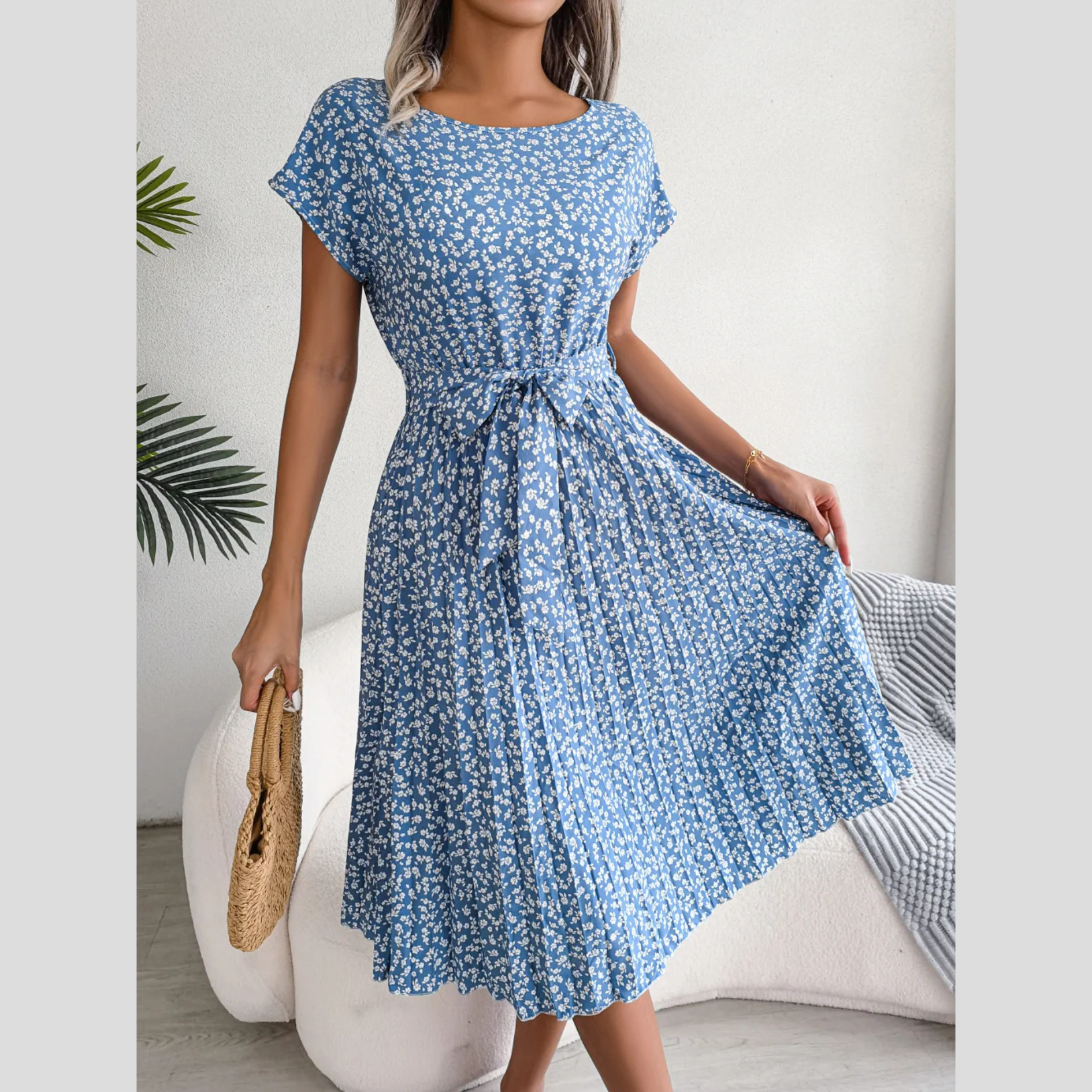 ALESSIA™ - Elegantiškas ir Kūno Formas Pabrėžiantis Suknelė