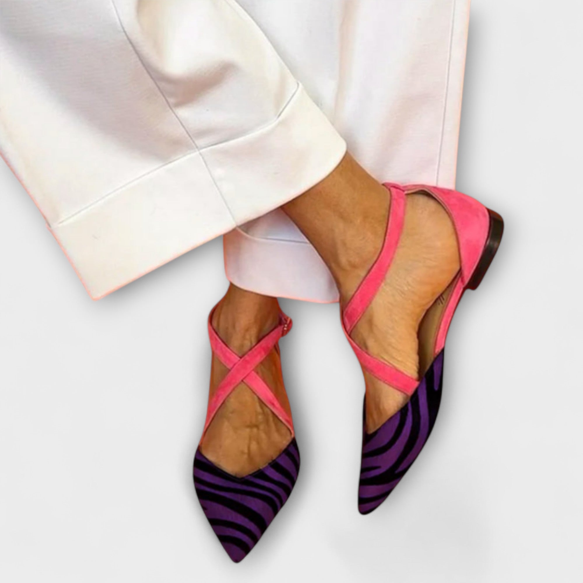 Fenna - Stylish Band Loafer
