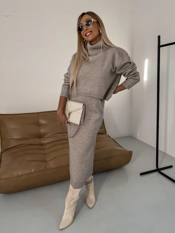Nicole - Stilingas Megztinio Komplektas