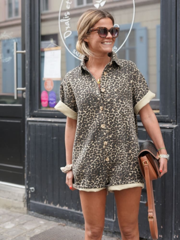 Nikki - Atsitiktinis Leopardo Kombinezonas