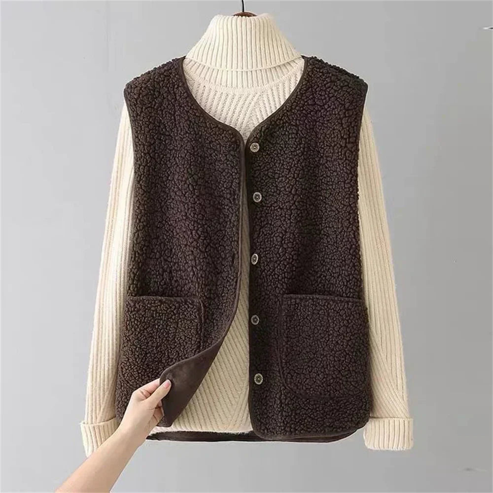 Beatrice | Classic Universal Cardigan