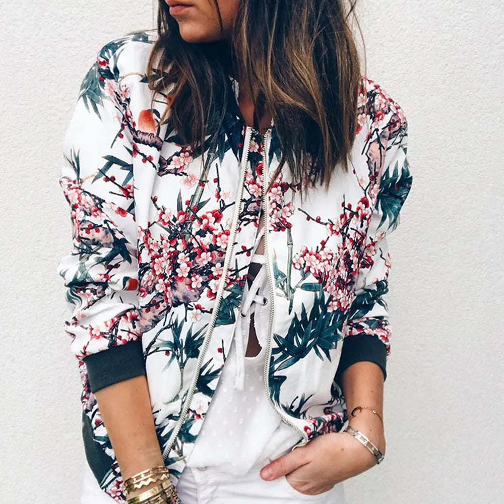 Hazel | Bomber Jacket with Trendy Floral Pattern