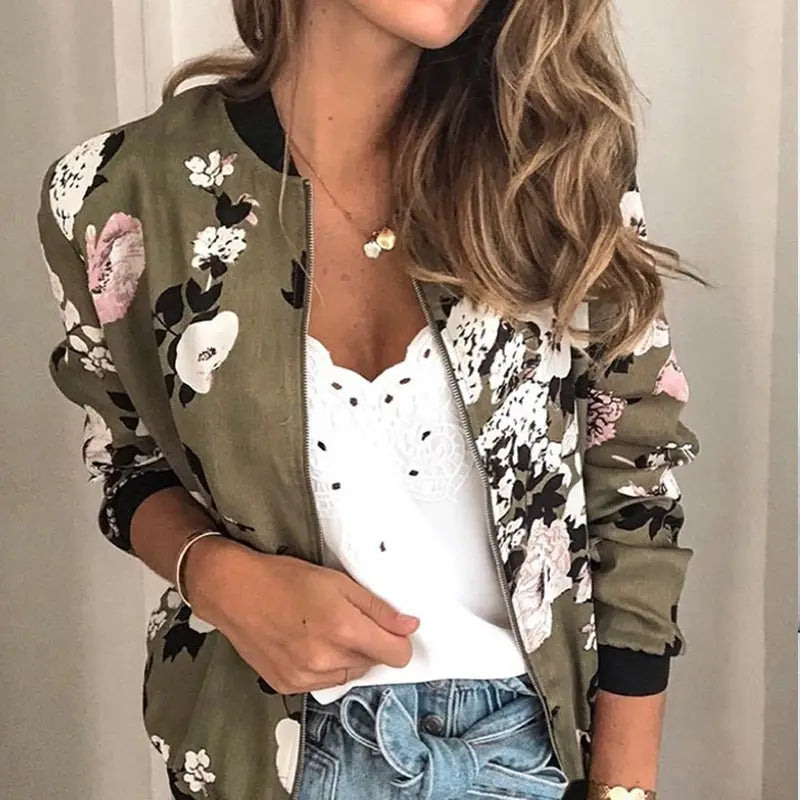 Hazel | Bomber Jacket with Trendy Floral Pattern