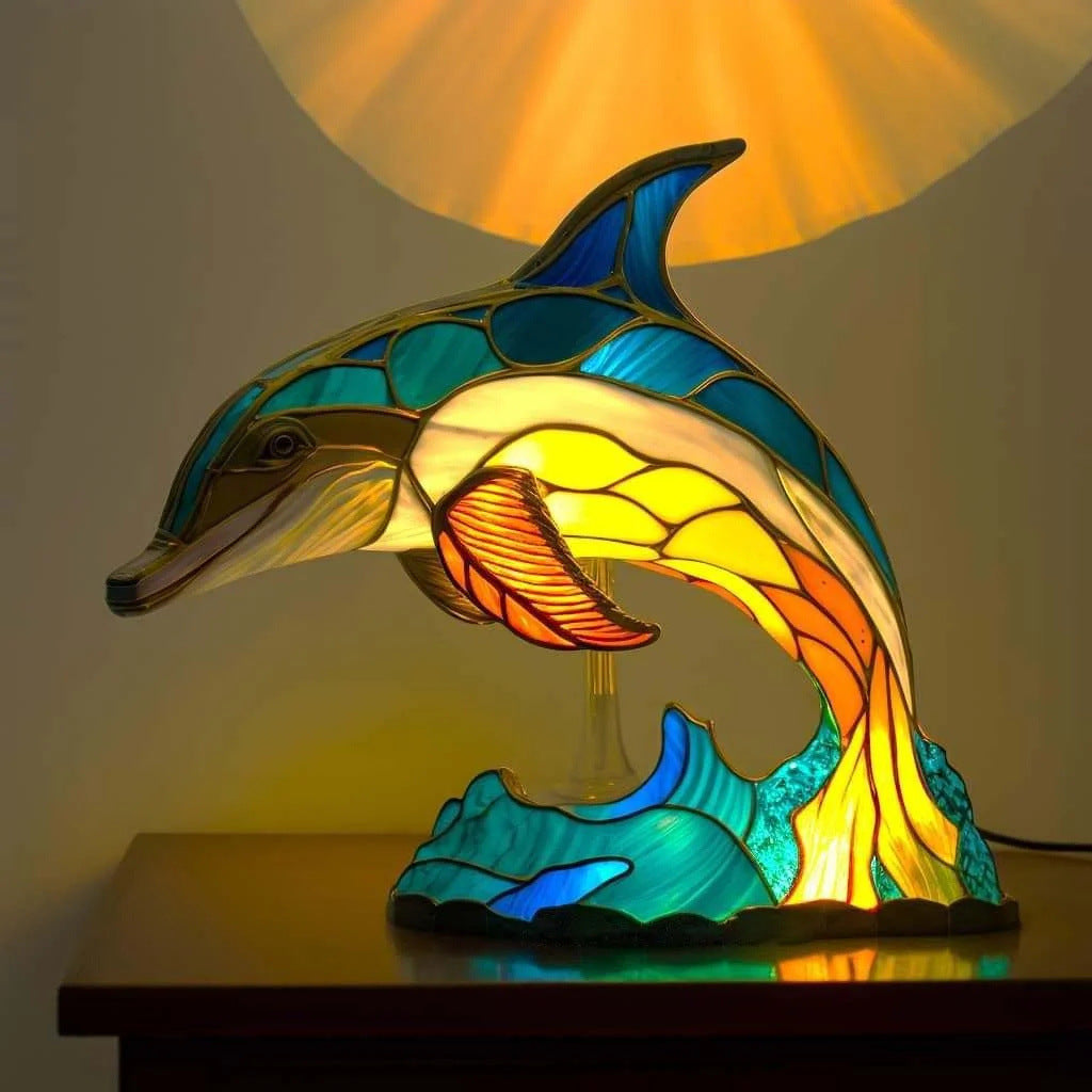 Flip | Dolfijnlamp Magisk iš spalvoto stiklo" could be rewritten as:

"Flip | Magisk Dolphin Lamp in Colored Glass
