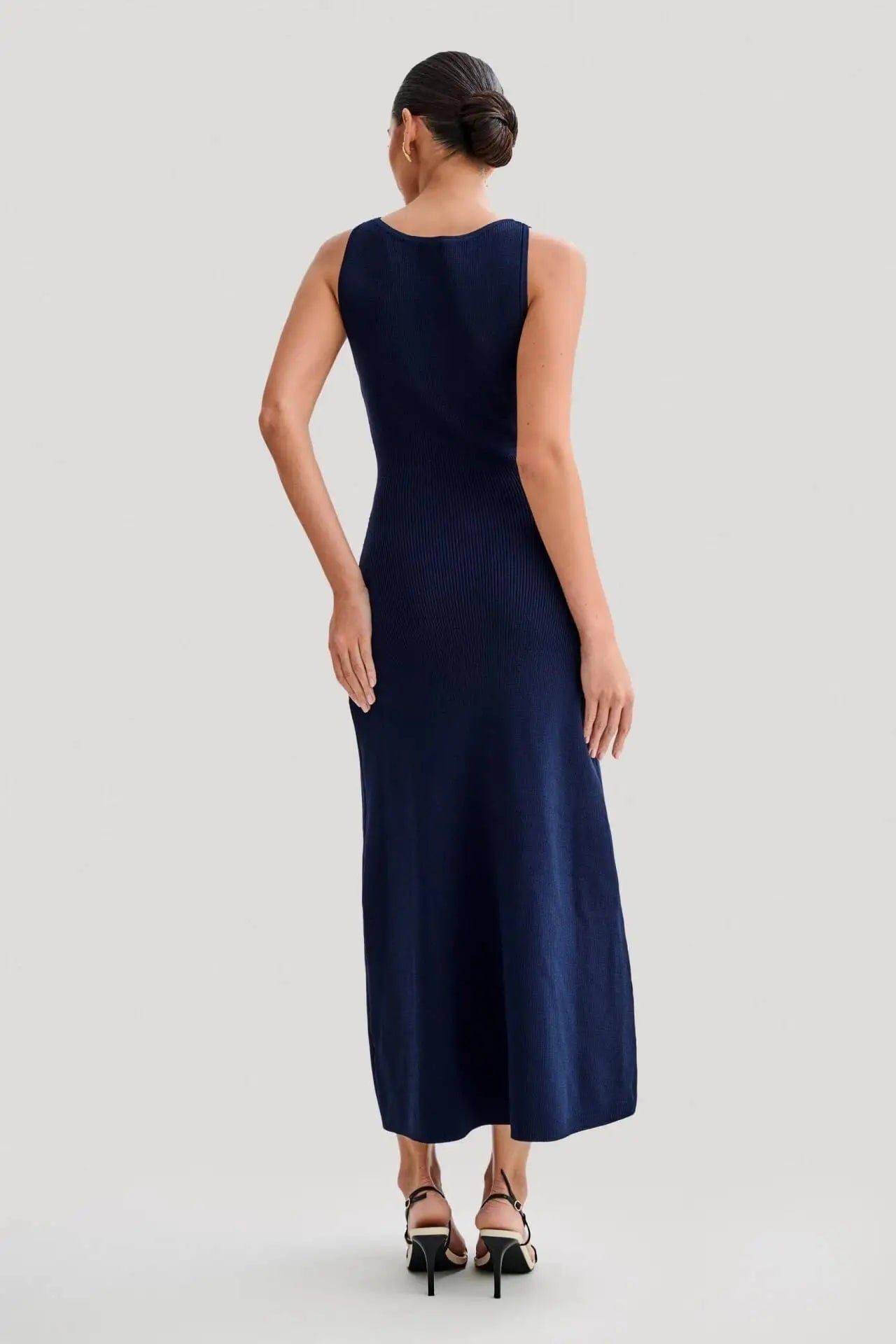 BÉRI | MEZGINĖ DRESS