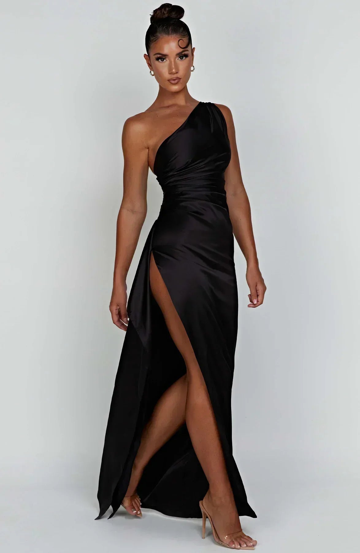 Elegantiška Rožinė Maxi Suknelė