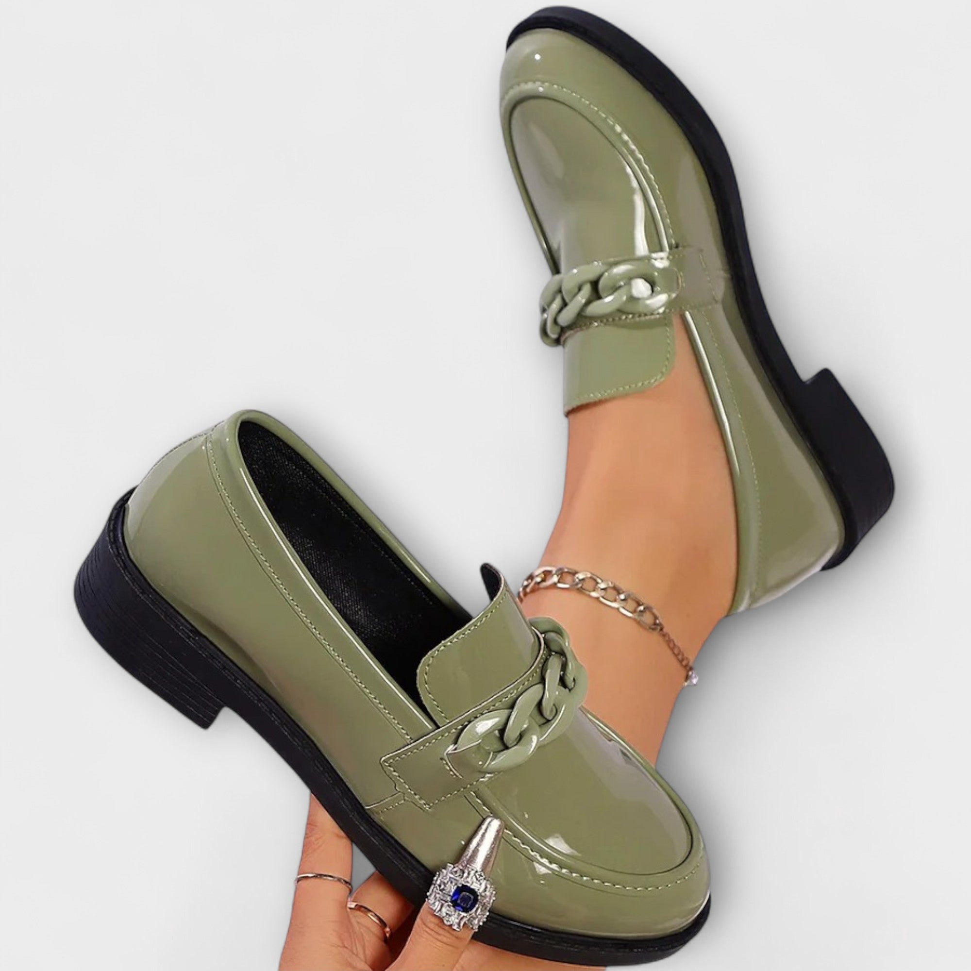 Lumi – Round Teen Shape, Casual Loafers