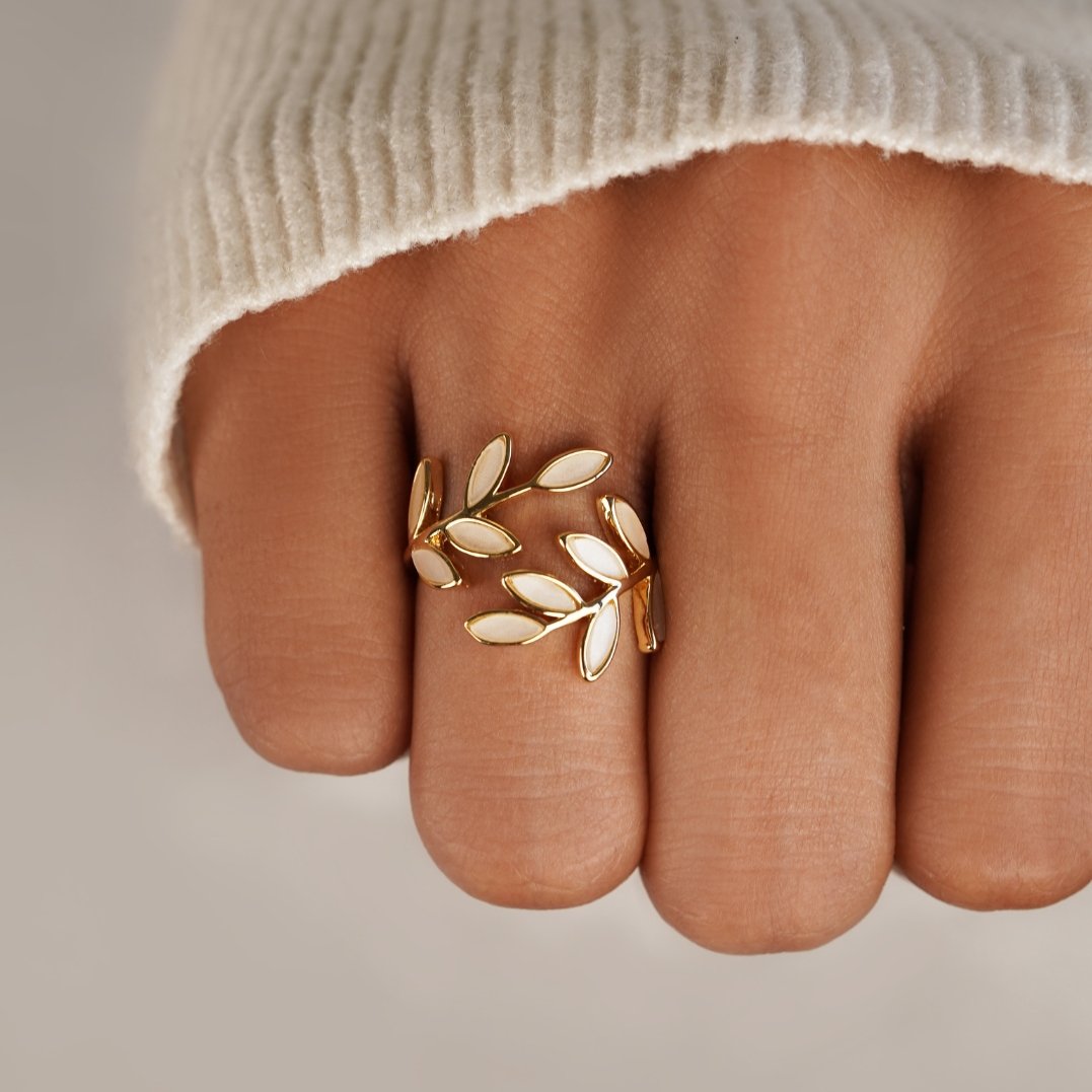 Amélie – Goldblatt Ring