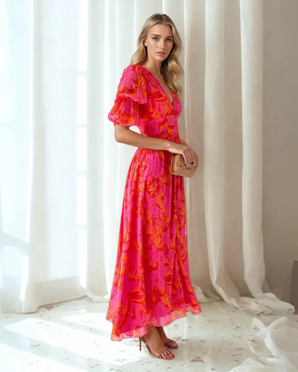 Esmeralda – Elegantiška Ilga Suknelė